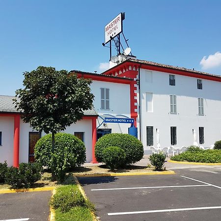 Master Hotel Castelvetro Piacentino Екстериор снимка