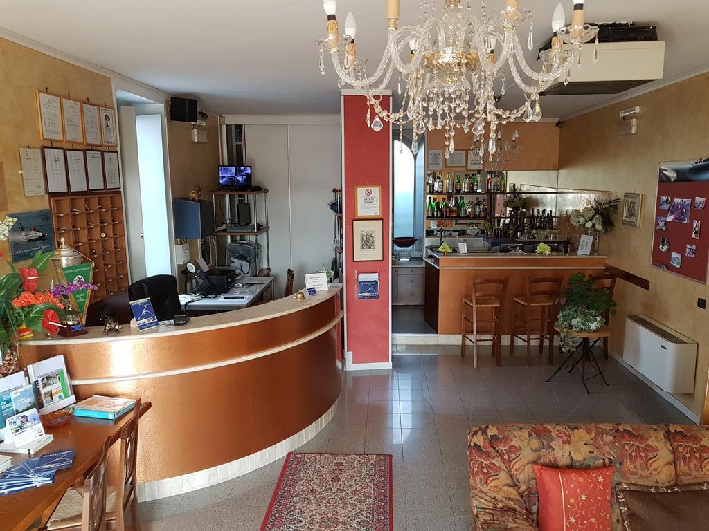 Master Hotel Castelvetro Piacentino Екстериор снимка